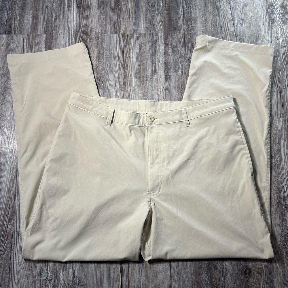 Champion Men's Khaki Chino Pants 38x30 Beige Casual Golf Work Flat Front NWOT